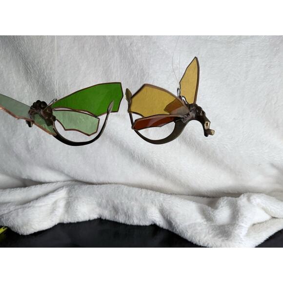 Pair Solid Brass Dragon Fire Stained Colored Glass Red Green Sun catchers 8" - Picture 2 of 16